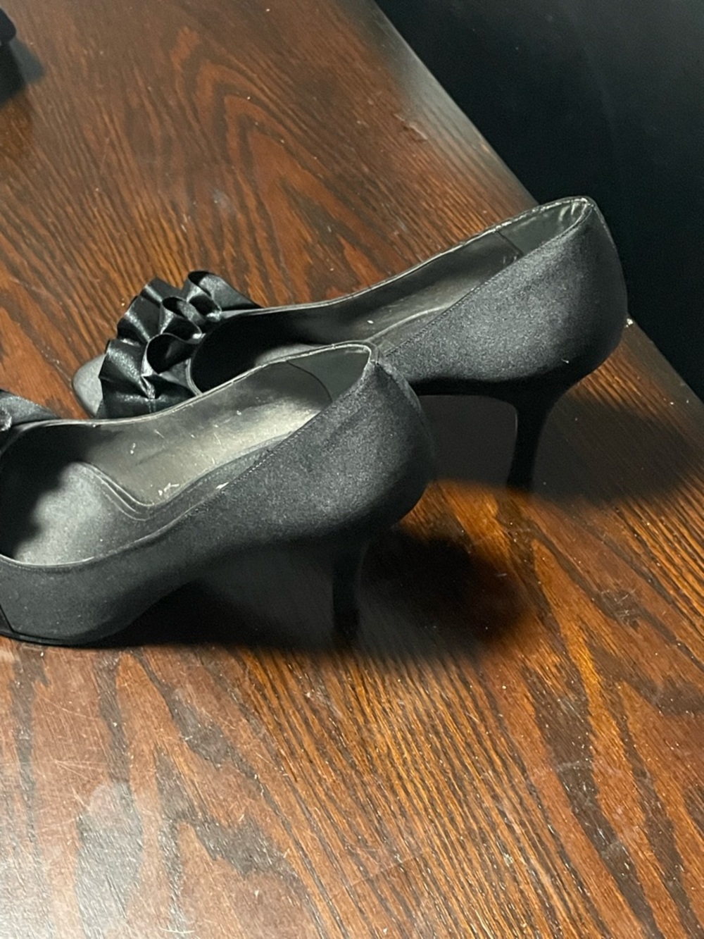 Women’s Black Satin Peep-Toe Heels with Bow Detail - Picture 3 of 4